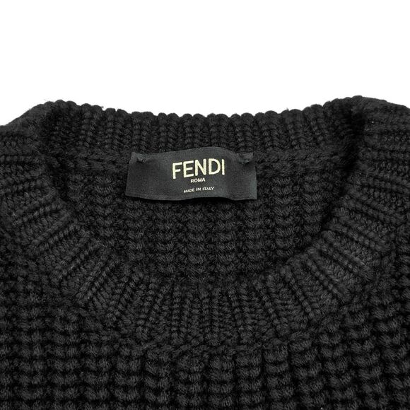 Roma Lettering Knit - Picture 5 of 6